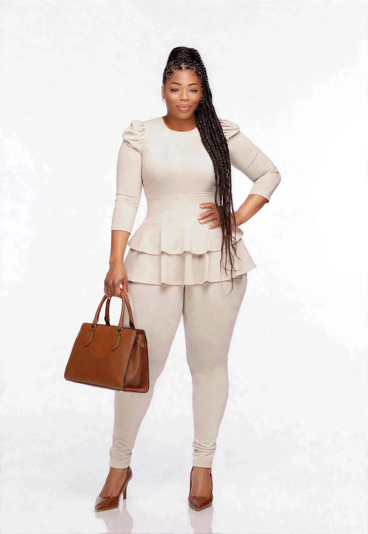 Drenia Beige “Whole Mood Fit”