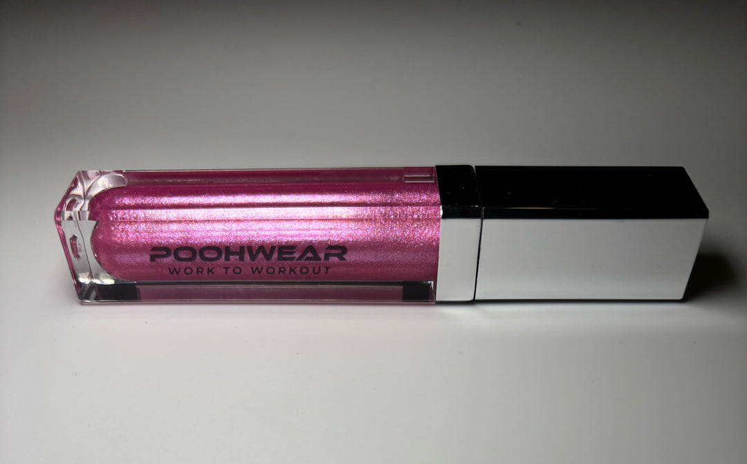 Glossy Light’em Lip’s by Pooh.