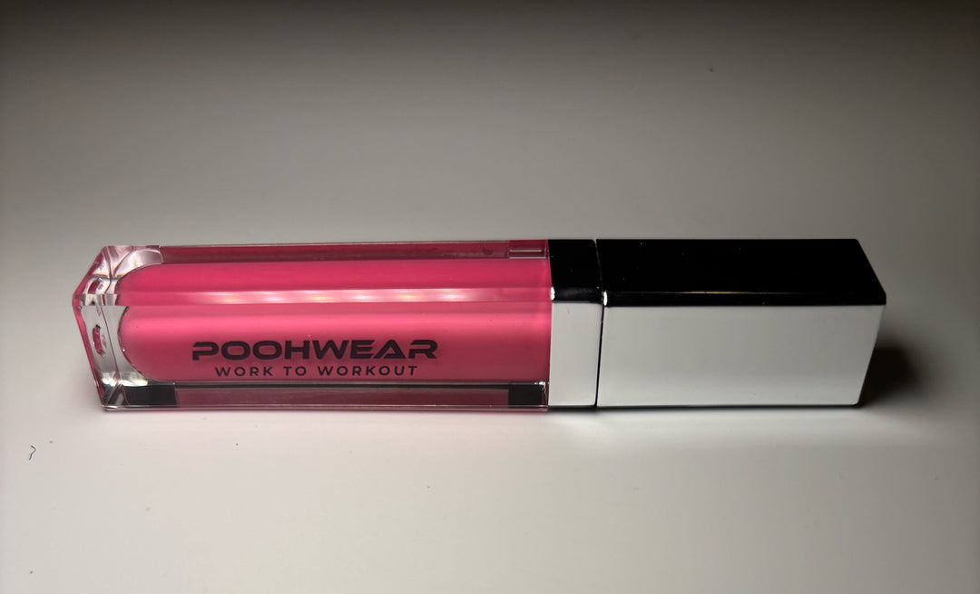 Glossy Light’em Lip’s by Pooh.
