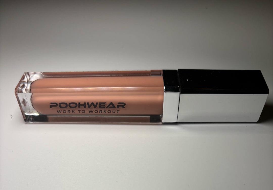 Glossy Light’em Lip’s by Pooh.